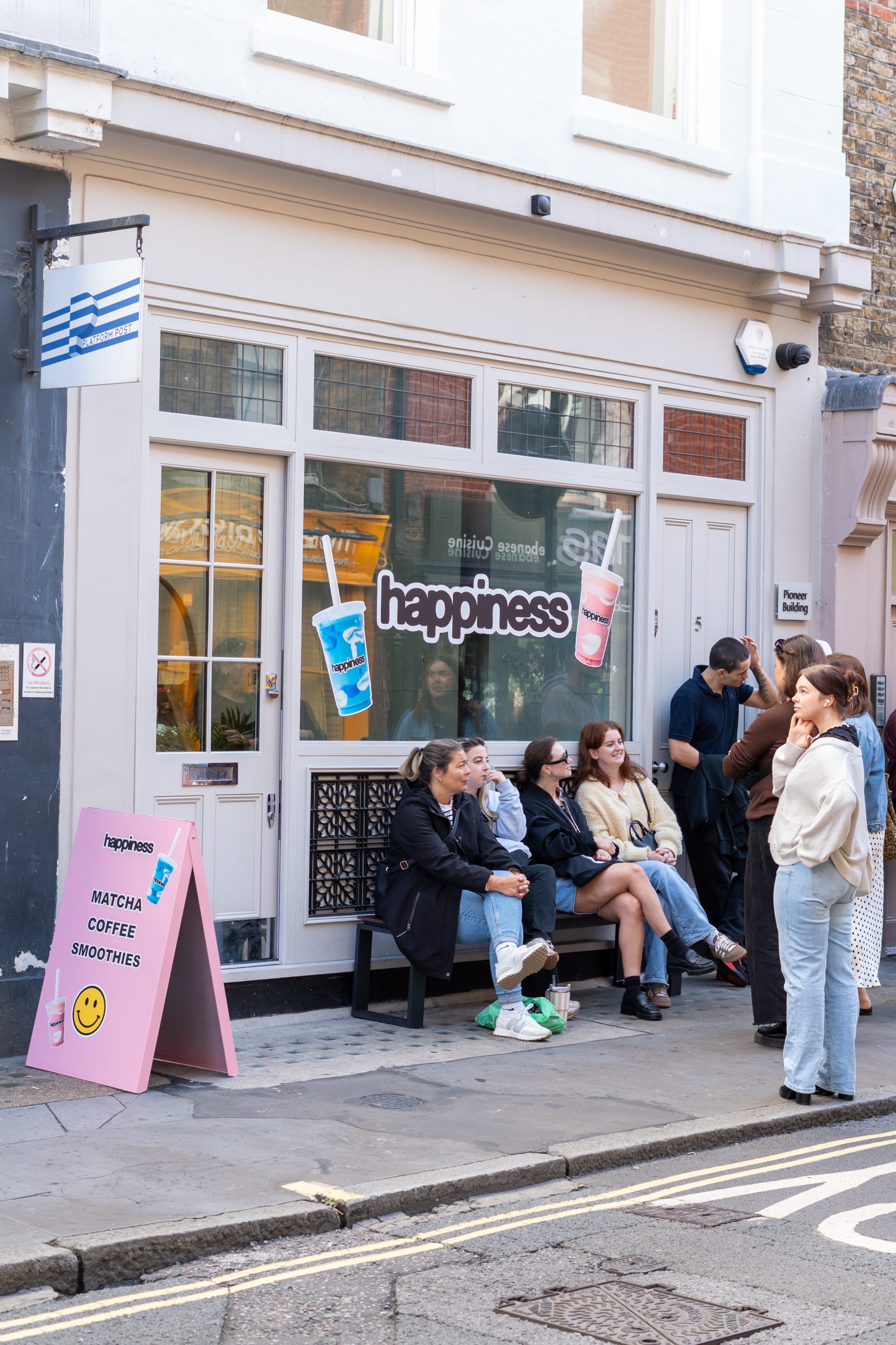 Happiness - London — preview